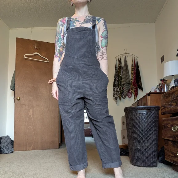 Aerie Gray Corduroy Overalls - Picture 1 of 8